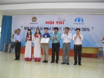 Hội thi nông dân với đảm bảo trật tự an toàn giao thông